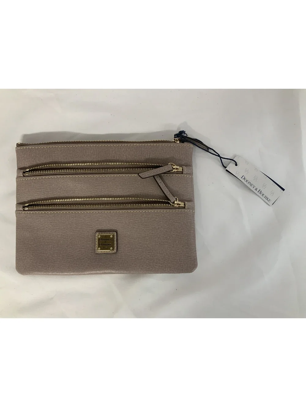 Dooney and bourke large triple zip wristelt-MISSING THE WRISTLET